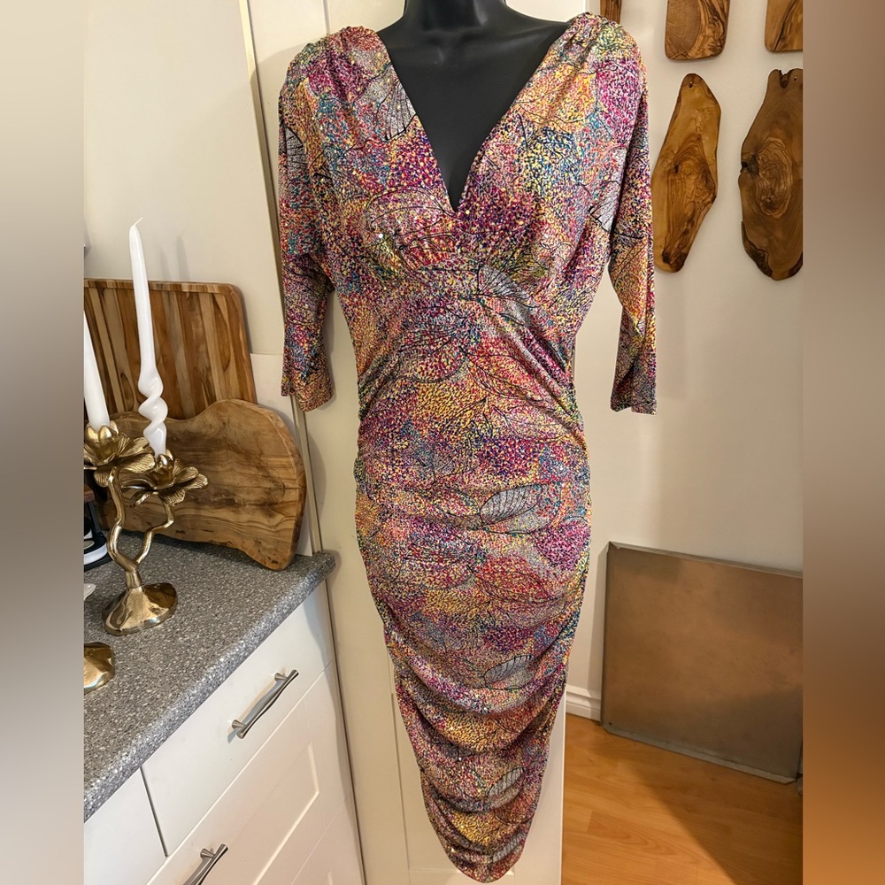 Una Luna Ruched V-Neck Multicolor Printed Women’s Dress.